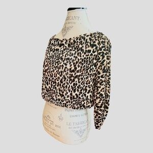 RENEE C. Women's Cheetah Print Crop Top - Medium - NWT